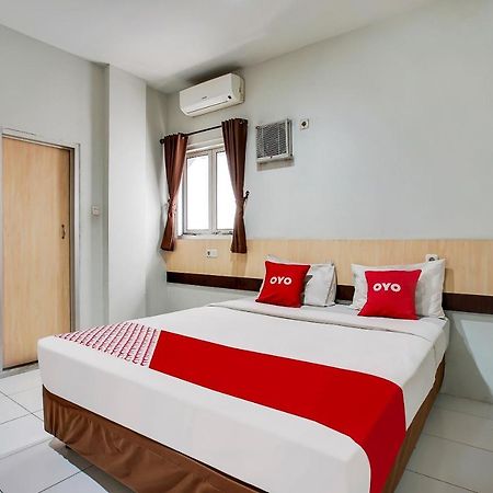 Hotel Reddoorz @ Pelajar Pejuang 3 Bandung Exterior foto